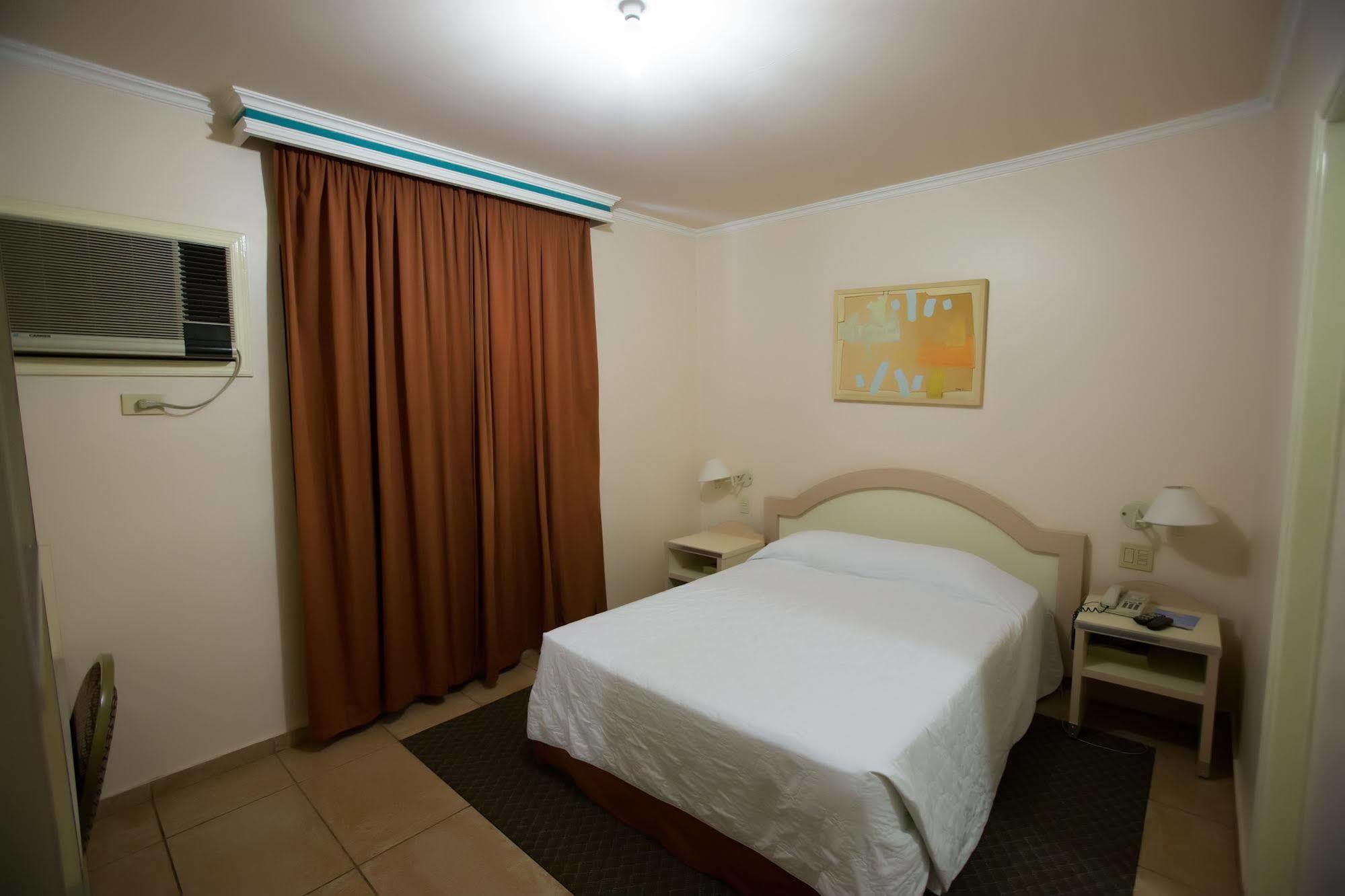 Prince Hotel Ribeirão Preto Екстериор снимка